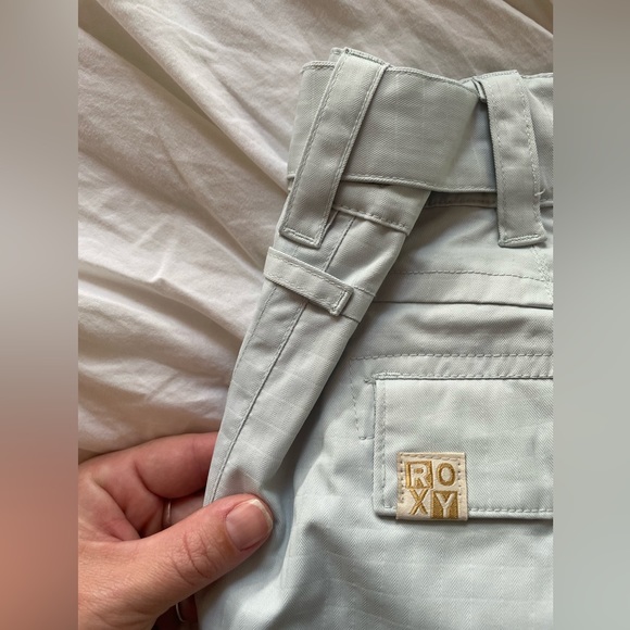 Roxy Women’s Snowboarding Ski Snow Pants Large low rise - Picture 3 of 7